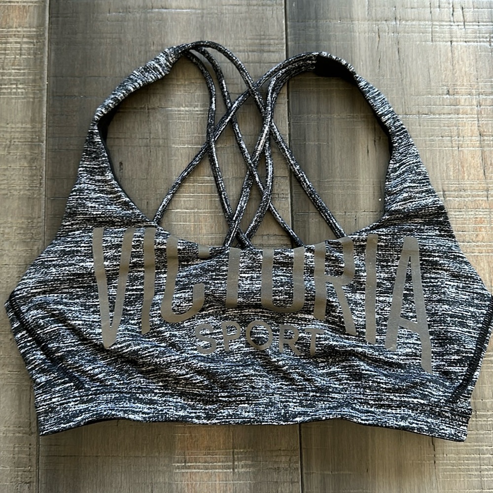 Victoria Sport Sports Bra